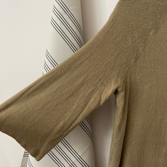 Urban Outfitters Project Social Tee 3/4 Sleeve Sweater - Picture 2 of 3